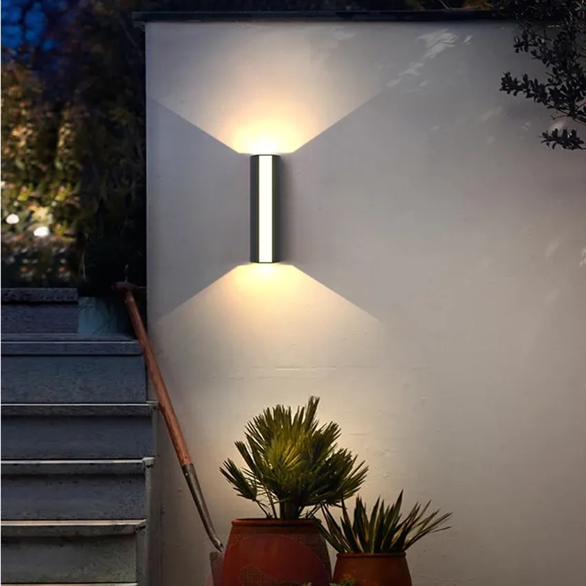 Avelena | Ultra-helle Außen-LED-Wandleuchte – Modernes wasserdichtes Up & Down-Design für Garten, Terrasse und Eingänge