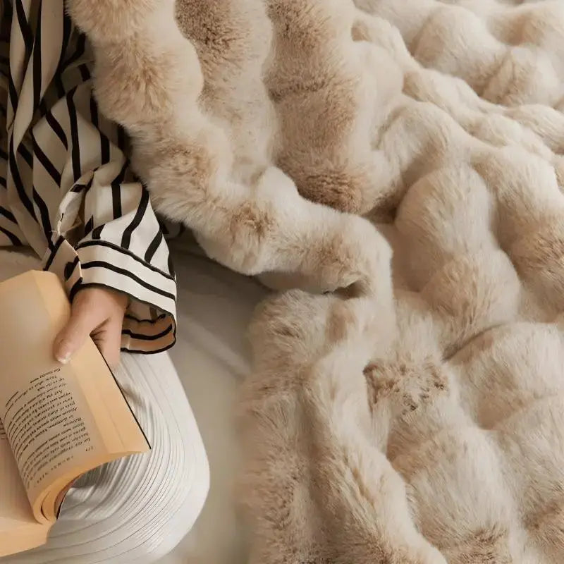 Avelena | Wärmende Decke – warme Decke für den Winter – Sofa