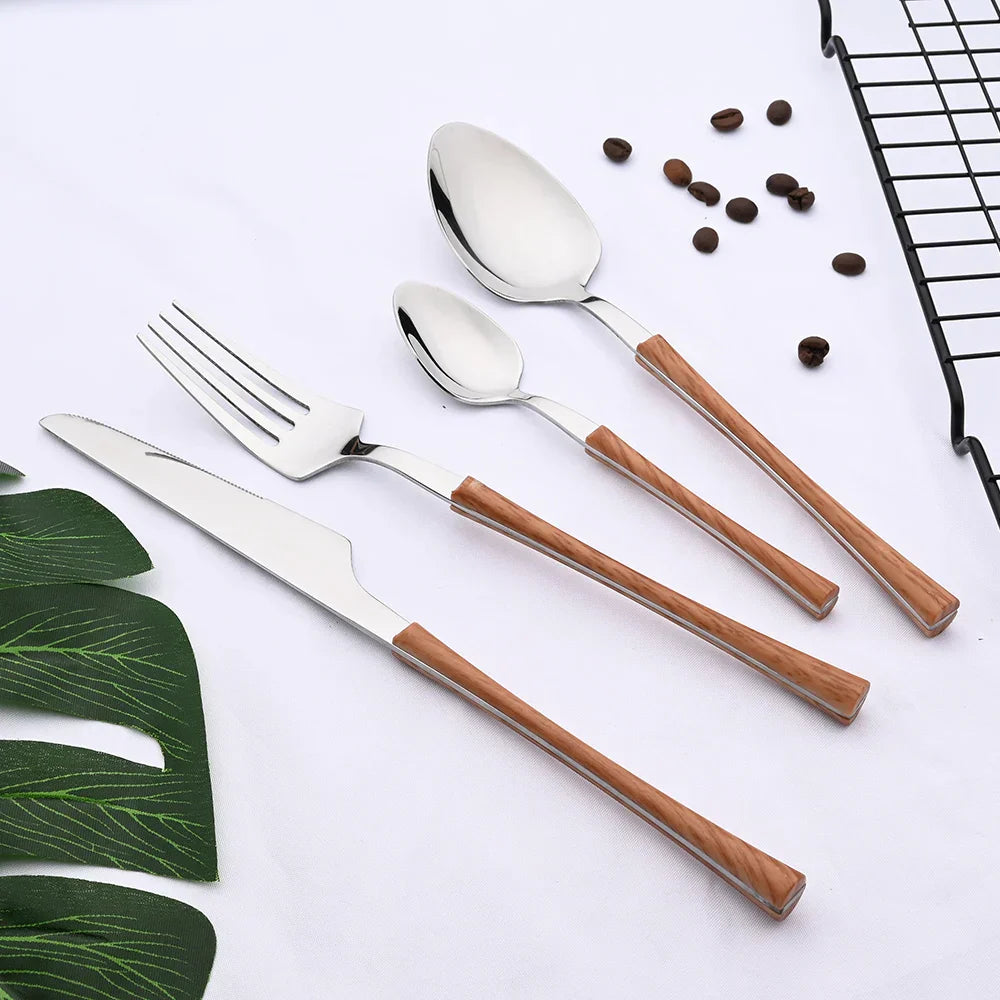 Avelena | RusticDining | Edelstahl-Besteck mit Holzgriffen