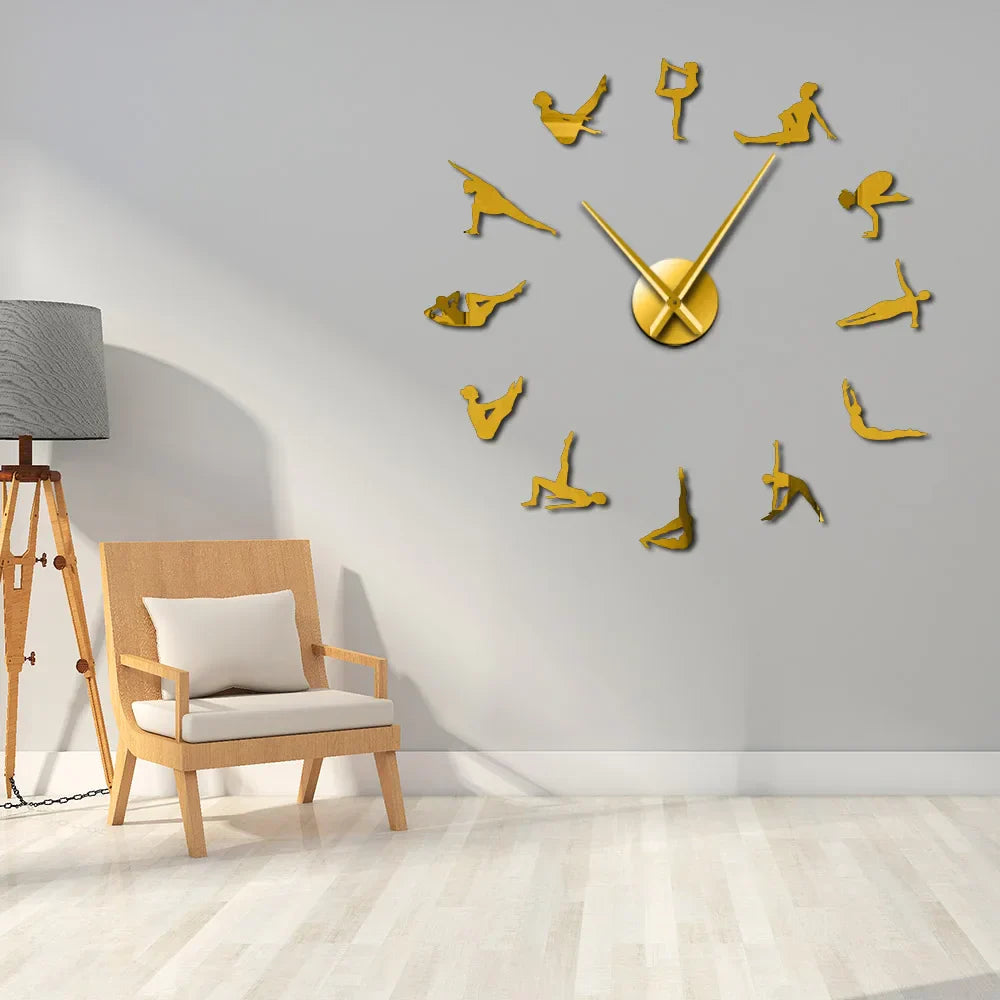Avelena | Pilates Posen DIY Wanduhr