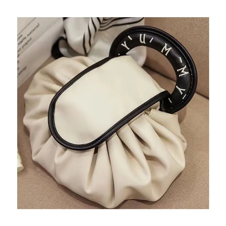 Avelena | Wasserdichte Kosmetik Tasche mit viel Stauraum