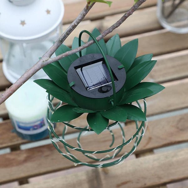 Avelena | Solarbetriebene Ananas Gartenlampe