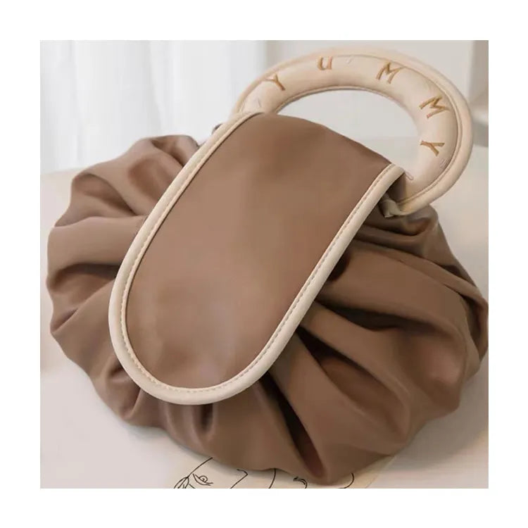 Avelena | Wasserdichte Kosmetik Tasche mit viel Stauraum