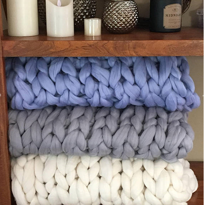 Avelena | Schwere Strickdecke