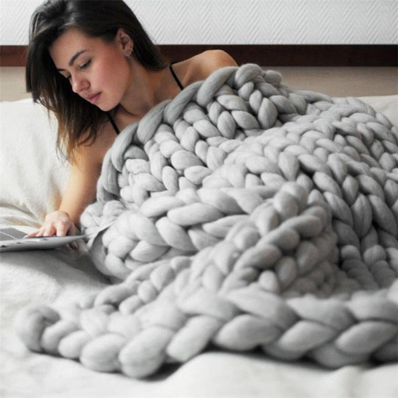 Avelena | Schwere Strickdecke