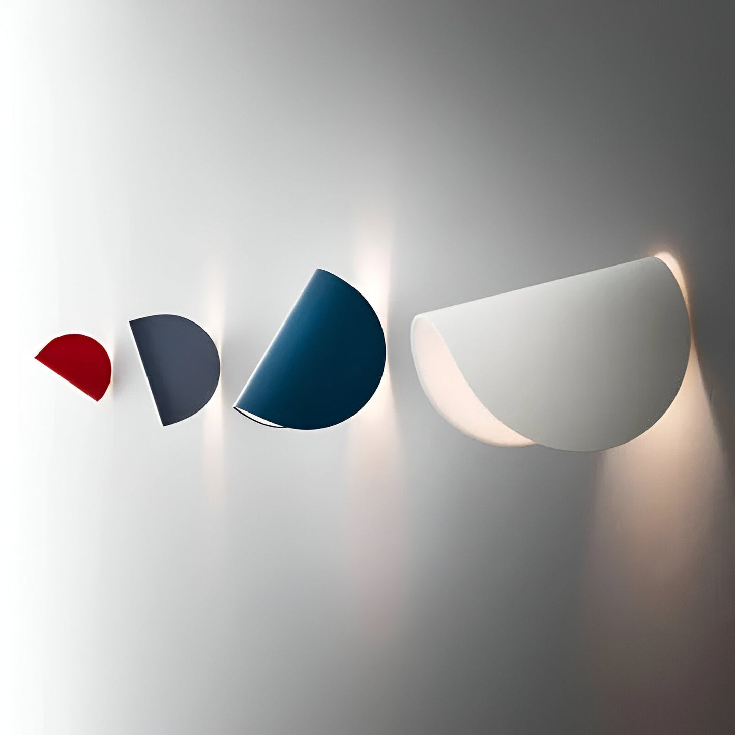 Avelena | Twist Wandlampe - Drehbare Wandleuchte aus Metall - Curve Wandleuchter