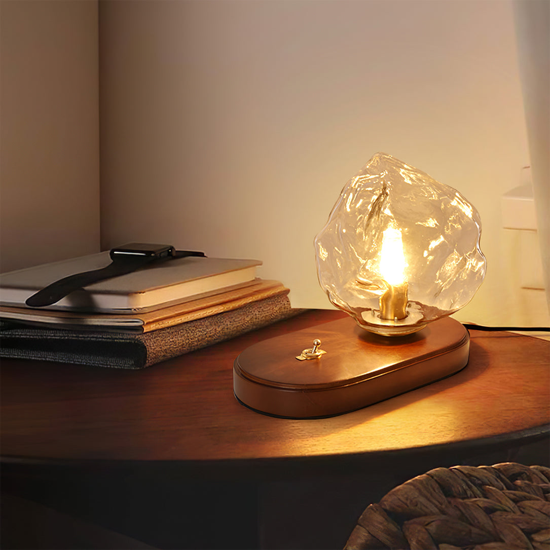 Avelena | RusticLume – Amber Glas und Holz Tischlampe