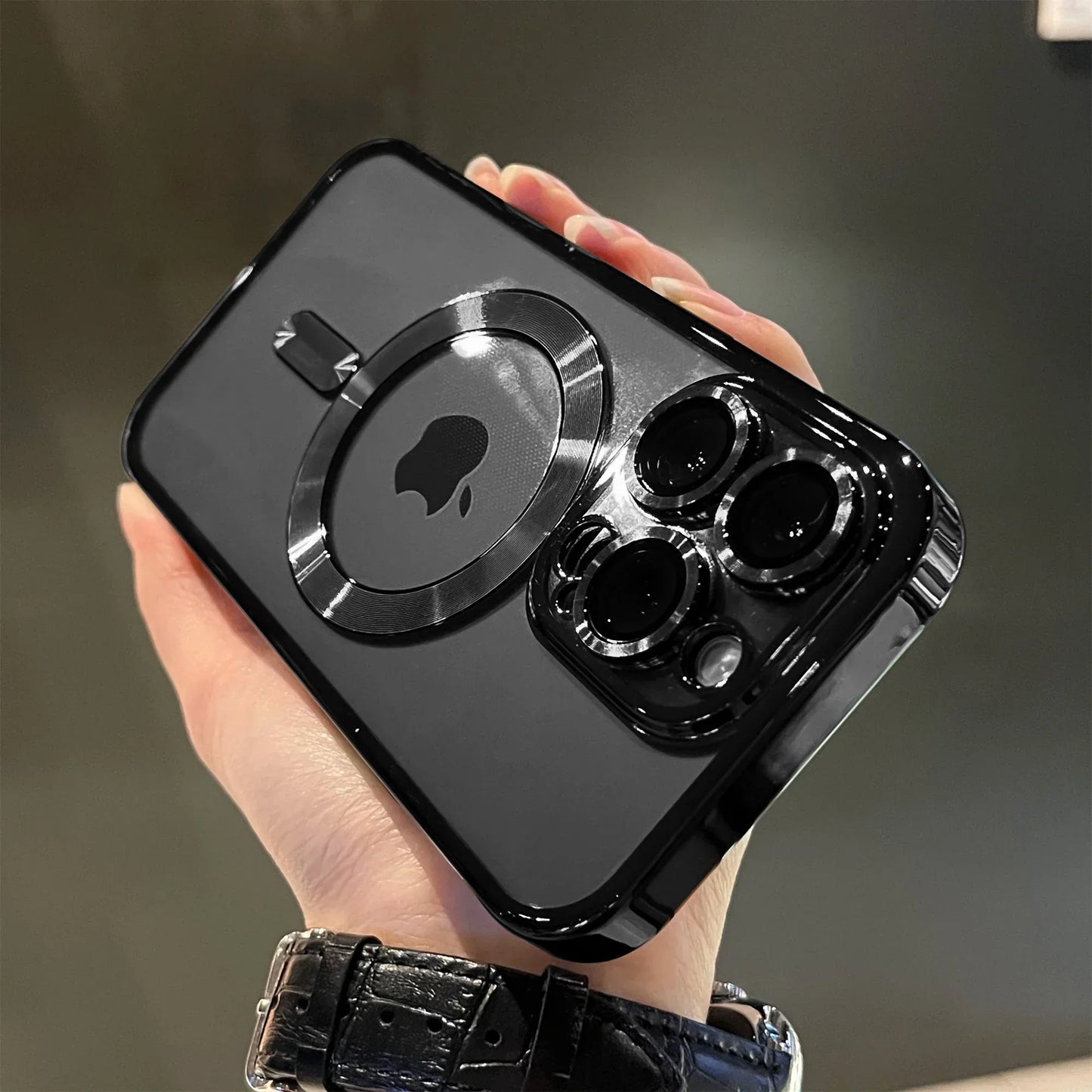 Avelena | Plating Clear Soft Magnetic Case für iPhone