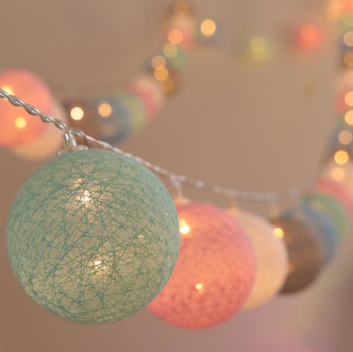 Avelena | Royallure Baumwollballon-Lichterkette – Gemütliche Dekoration für Zuhause & Feiern