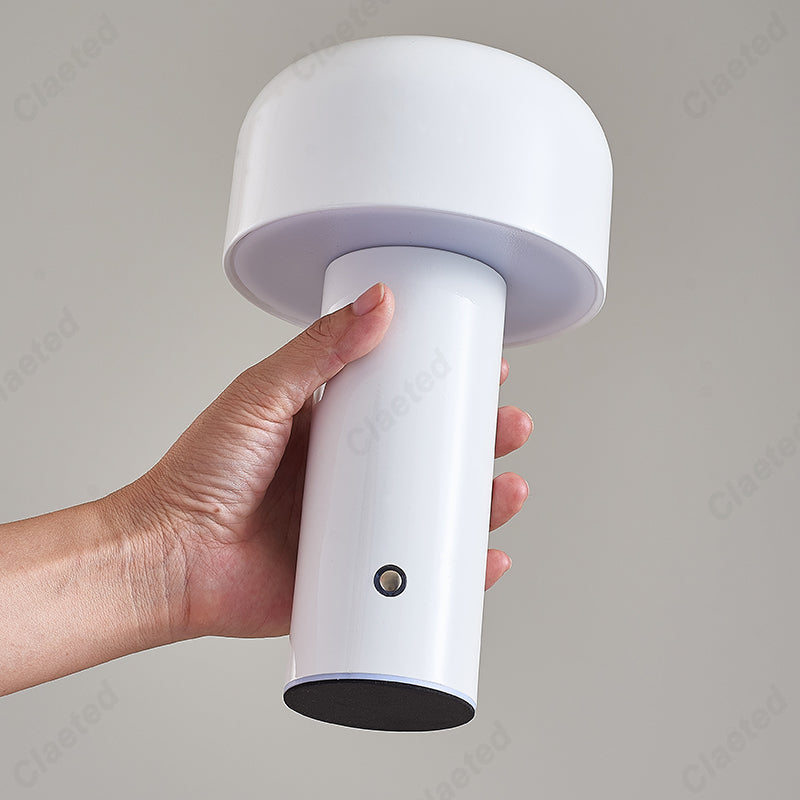 Avelena | Bellhop Tischlampe