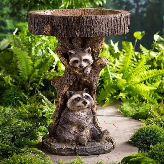 Avelena | Vintage Garten Vogelbad – Polyresin Waschbär Design für Outdoor Charme