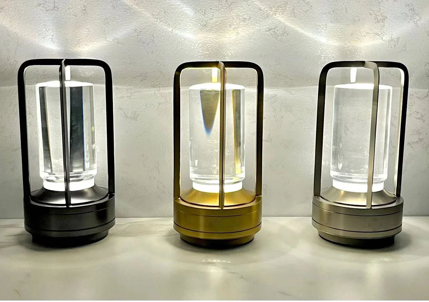 Avelena | Wiederaufladbare Drahtlose LuxusGlow Tischlampe - Elegante Drahtlose Lampe für Jede Stimmung
