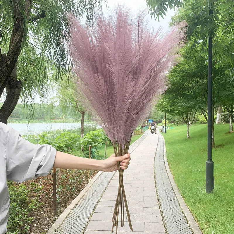 Avelena | 5 Stück 100 cm Künstliches Pampasgras Trockenrohr Blumenstrauß Hochzeitsfeier Dekoration Zuhause Raum DIY Künstliche Pflanzen Dekorationsbedarf