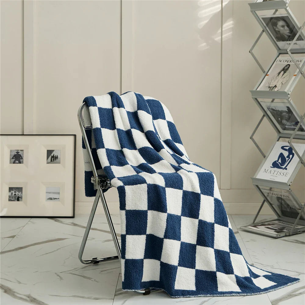 Avelena | WEICHER KAROS NAVY