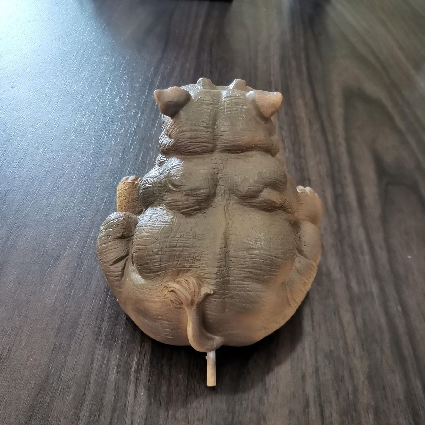 Avelena | Verspielter Flusspferd-Garten-Sprinkler-Statue