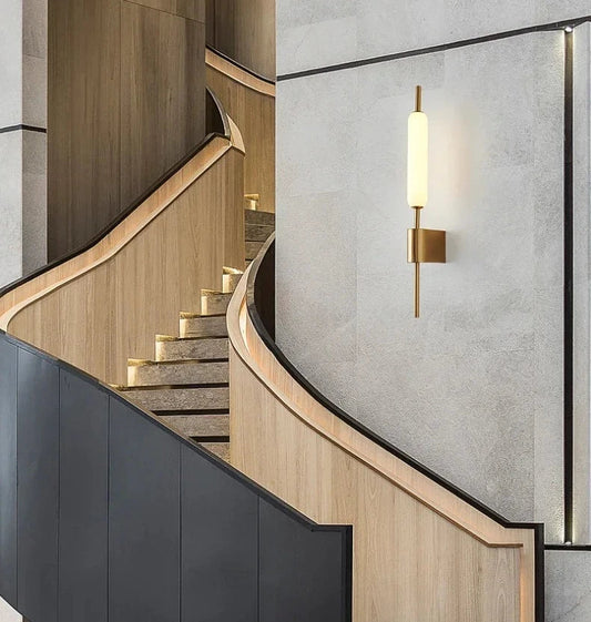 Avelena | AuraGold – Elegante Gold Wandlampe für LED-Beleuchtung