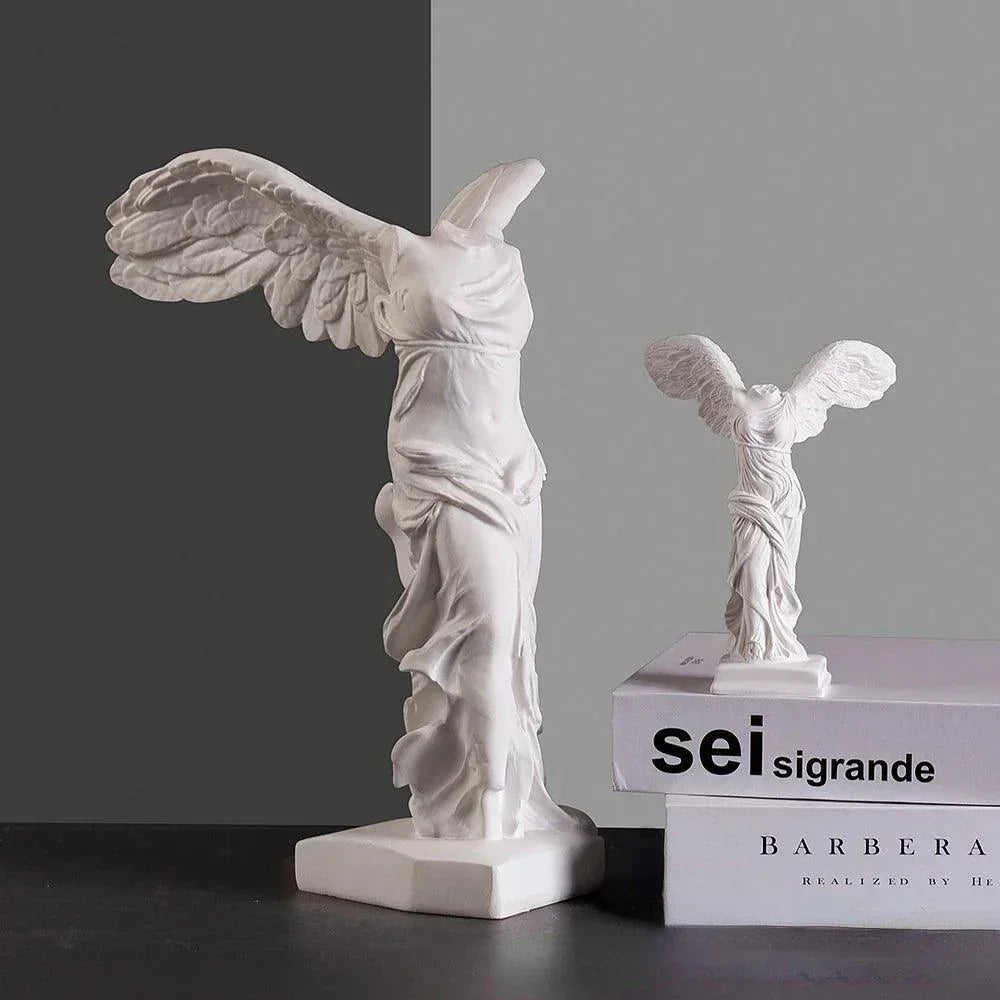 Avelena | WingGlide - Künstlerisches Schwebendes Ornament