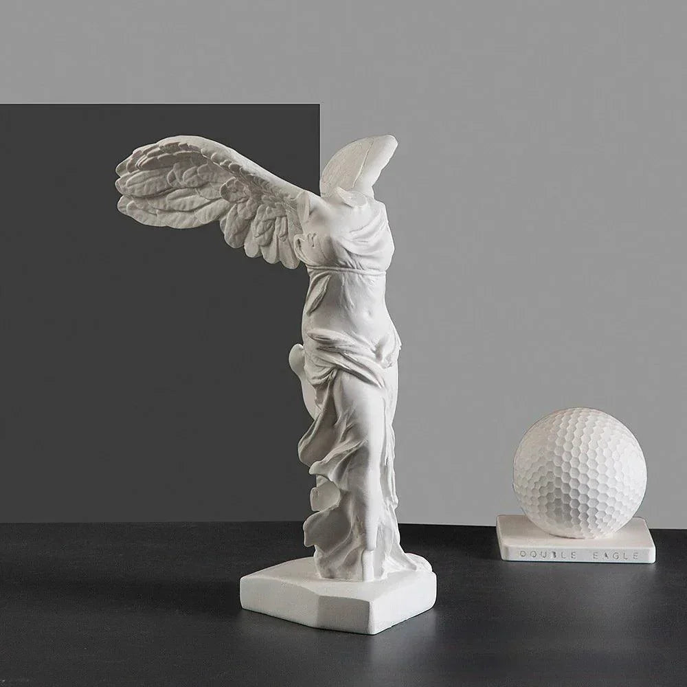 Avelena | WingGlide - Künstlerisches Schwebendes Ornament