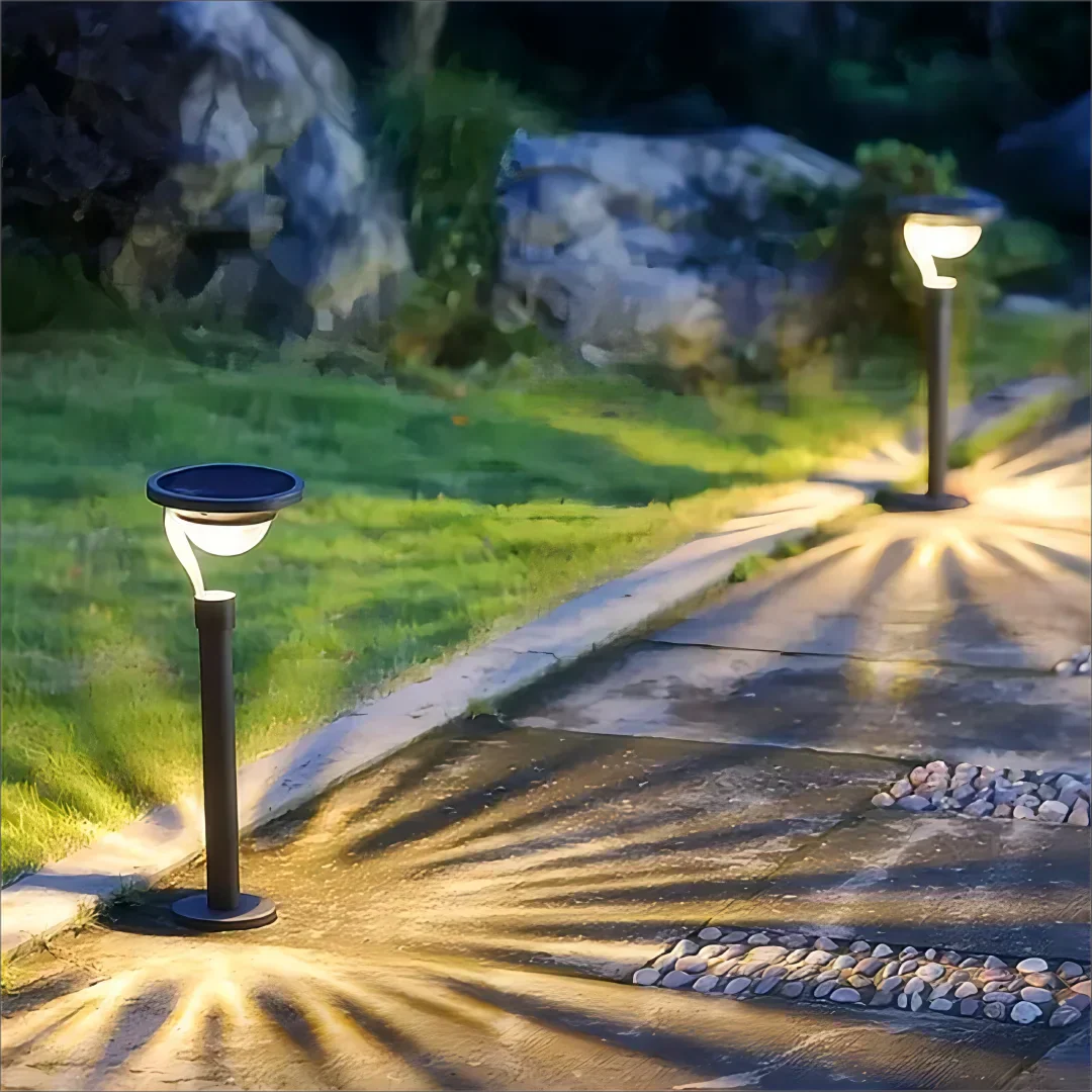 Avelena | SolarBeleuchtung | Garten Solarlampen mit Super Helligkeit und Wetterfestigkeit