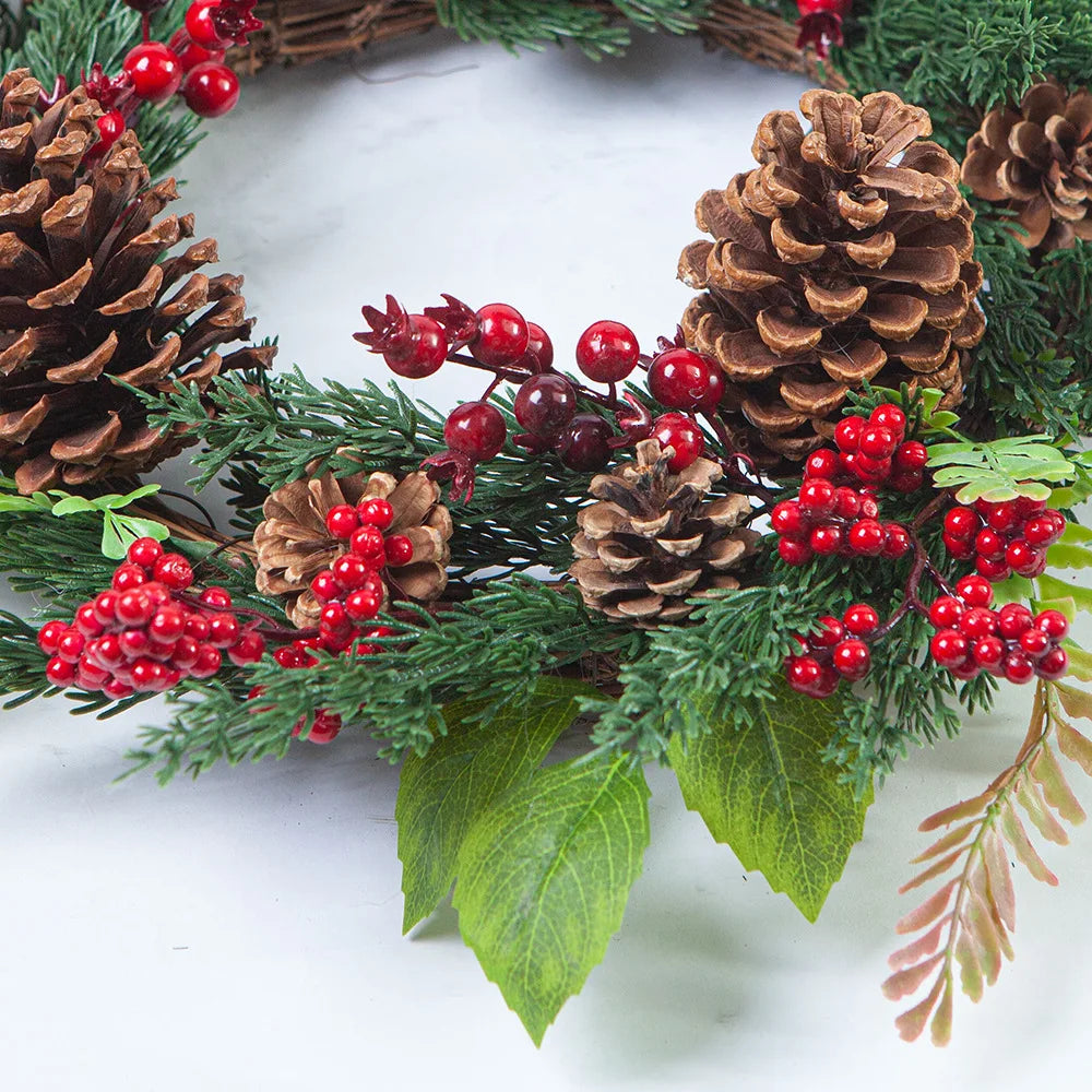 Avelena | Rote Beeren Weihnachtskränze