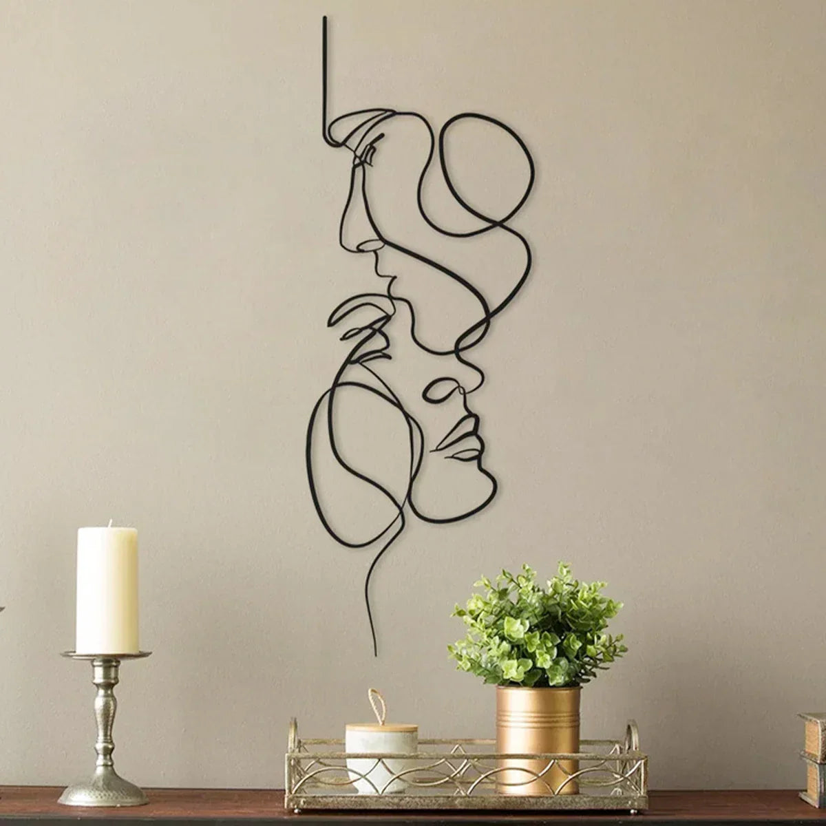 Avelena | Schwarze Metall Wandkunst | Abstrakte Wand Skulptur