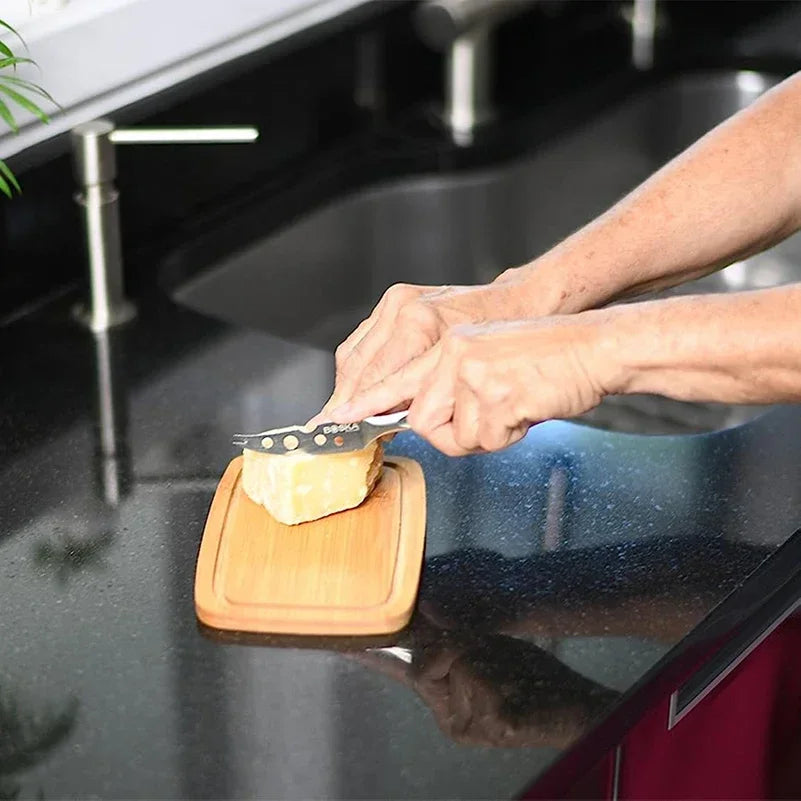 Avelena | Rechteckige Käse- und Butterdose mit Bambusbrett