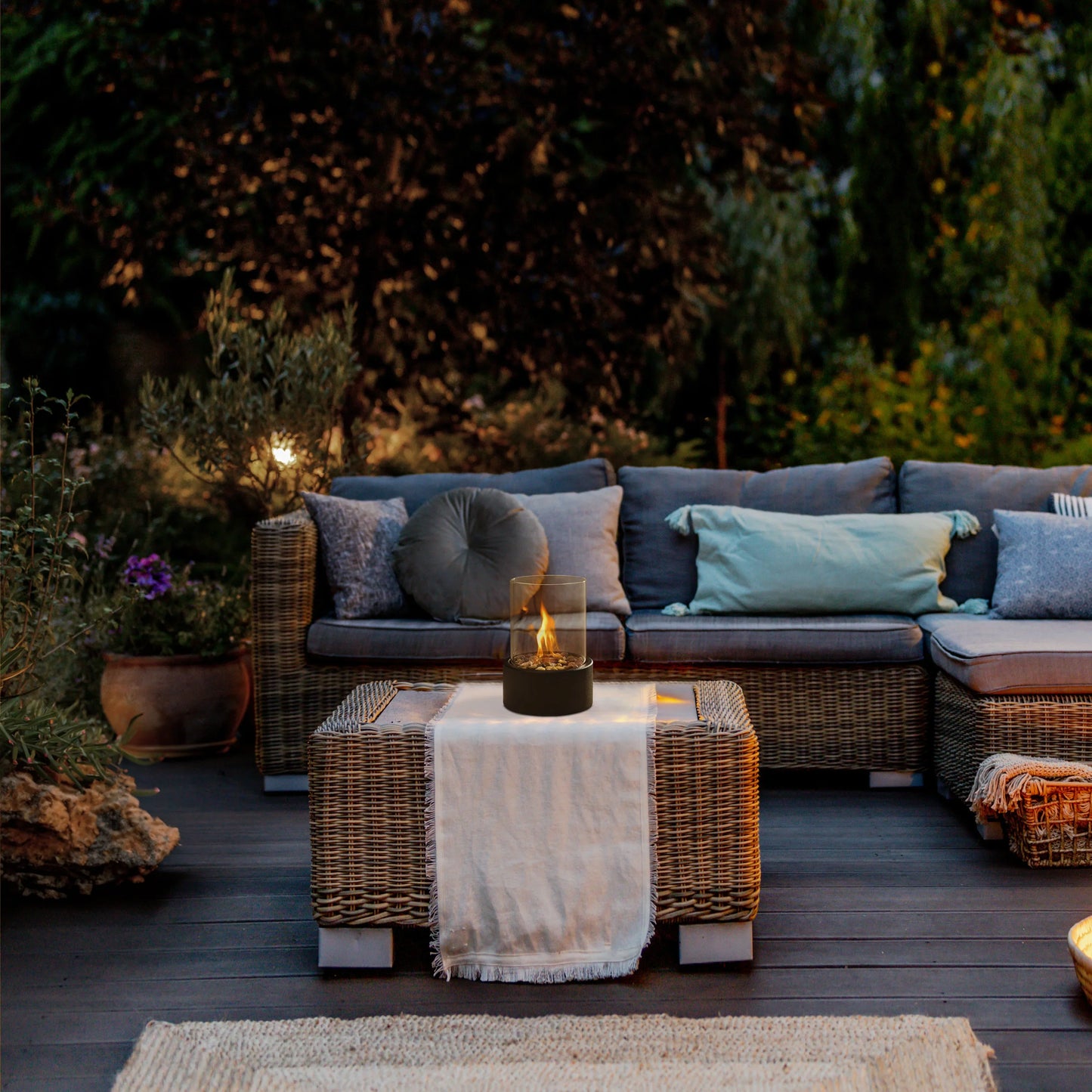 Avelena | TableFlame | Elegante & Moderne Tischfeuerlaterne