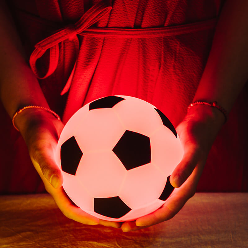 Avelena | Kreative Fußball Silikon LED Nachtlicht USB Lade Tischlampe
