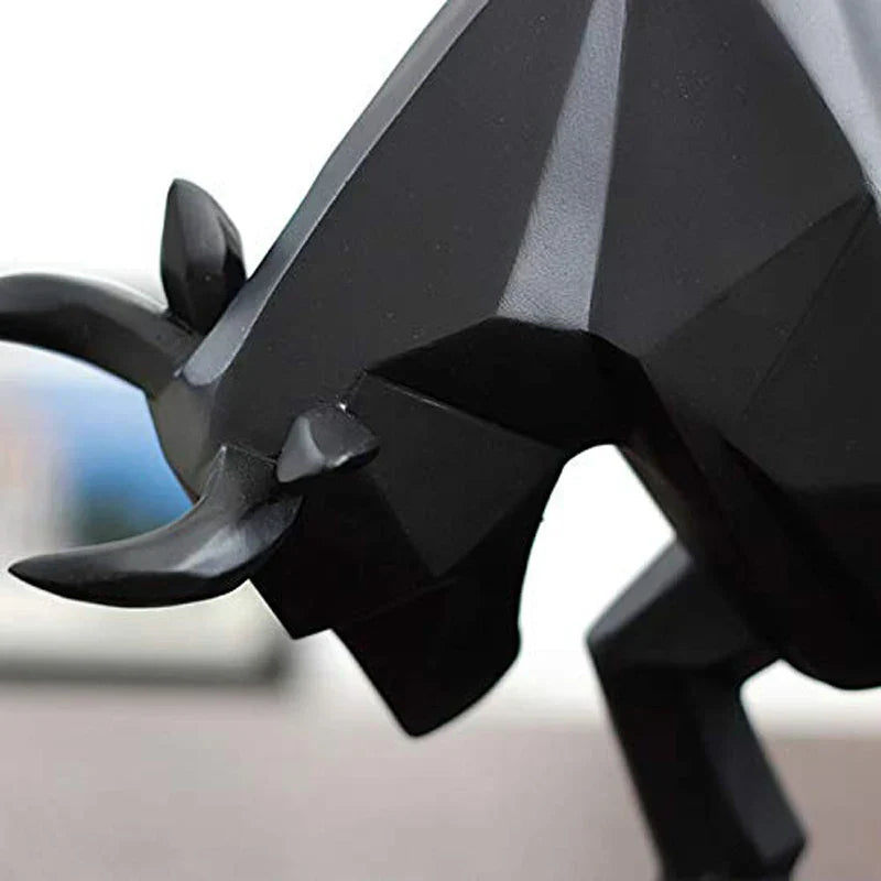 Avelena | YuryFvna Morden Geometrische Stier-Statue, Ornament, Café, Rinderskulpturen, Tierfiguren, abstrakte Hotel-Heimdekoration