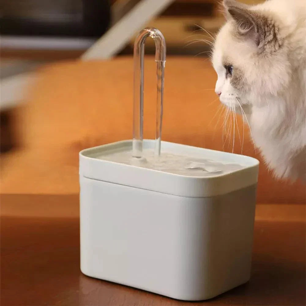 Avelena | Ultra-leise Haustier-Wasserbrunnen mit intelligenter Filtration - 1,5 l Edelstahl