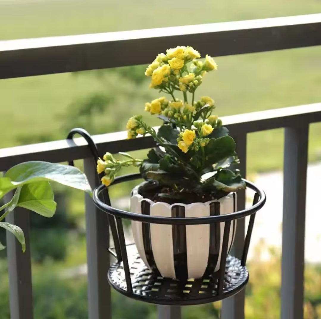 Avelena | 3Pc Über den Balkon BlumenTopfhalter SchwarzNov