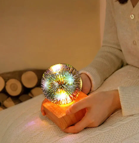 Avelena | 3D-Feuerwerk-Kristallkugel-Lampe