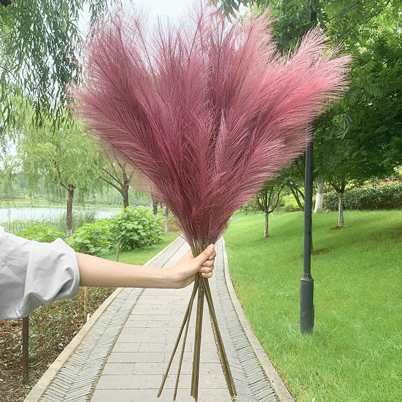 Avelena | 5 Stück 100 cm Künstliches Pampasgras Trockenrohr Blumenstrauß Hochzeitsfeier Dekoration Zuhause Raum DIY Künstliche Pflanzen Dekorationsbedarf