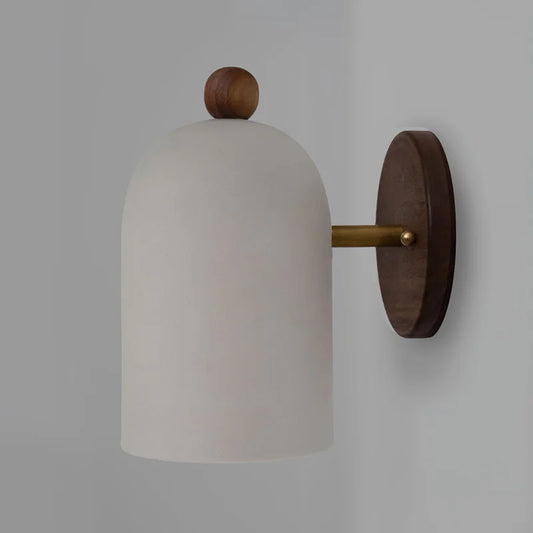 Avelena | TimberSoul – Wabi-Sabi Walnuss Wandleuchte für natürliche Atmosphäre