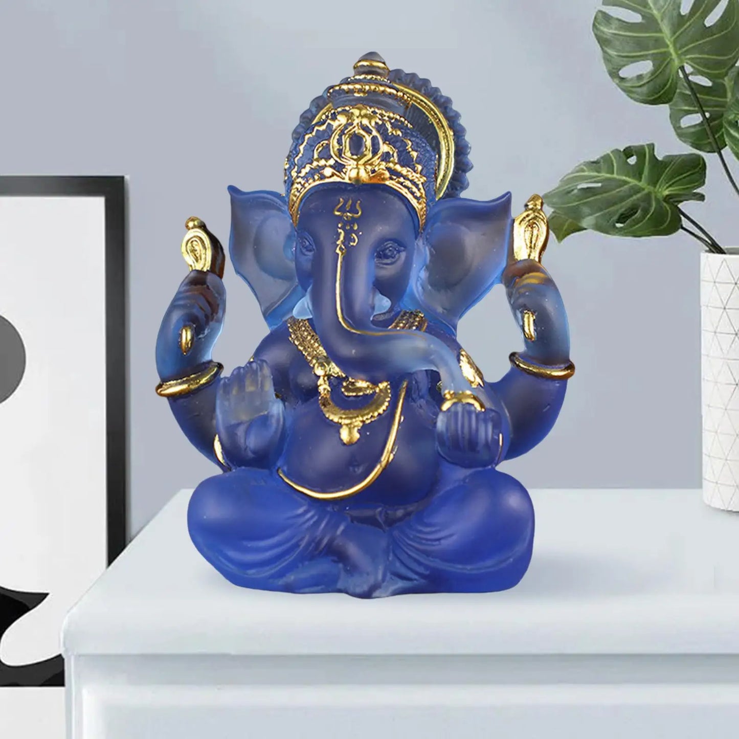 Avelena | Seltene farbige semi-transparente Ganesh-Statuen für Glück in Ihrem Zuhause
