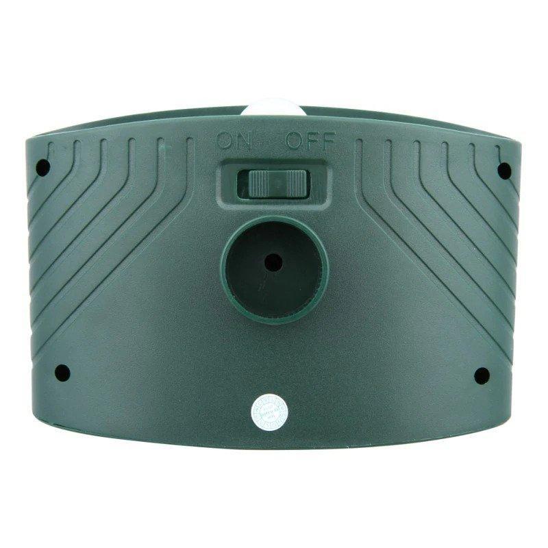 Avelena | Solar-powered ultrasonic rabbit repeller with flashing light – Effective pest control for gardens and yards