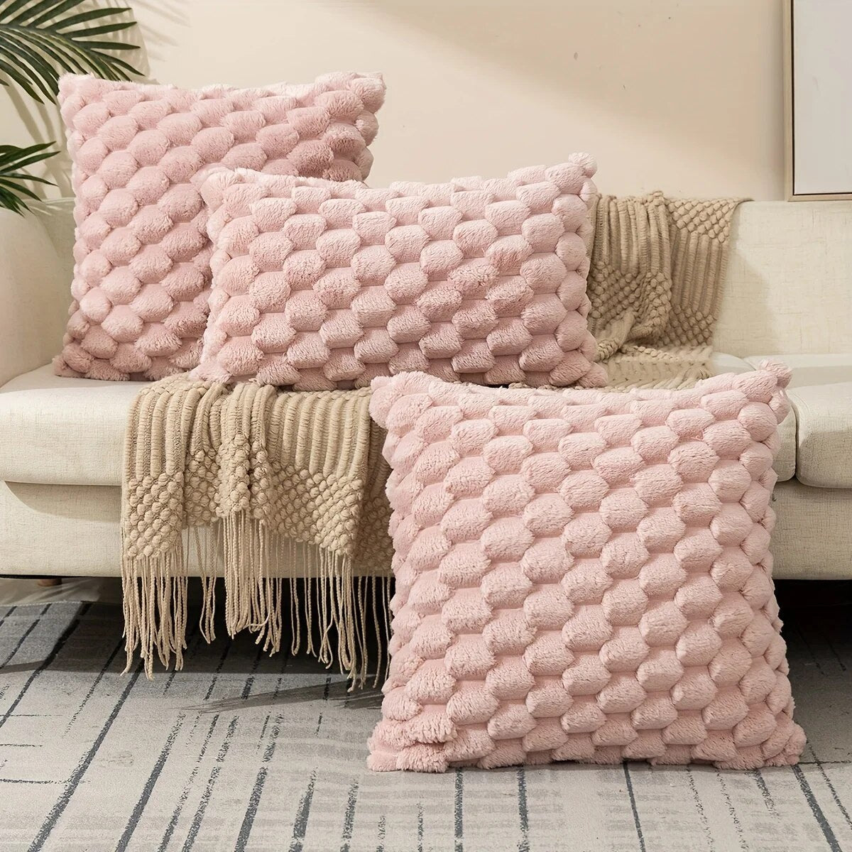 Avelena | Stricken Throw Square Kissen