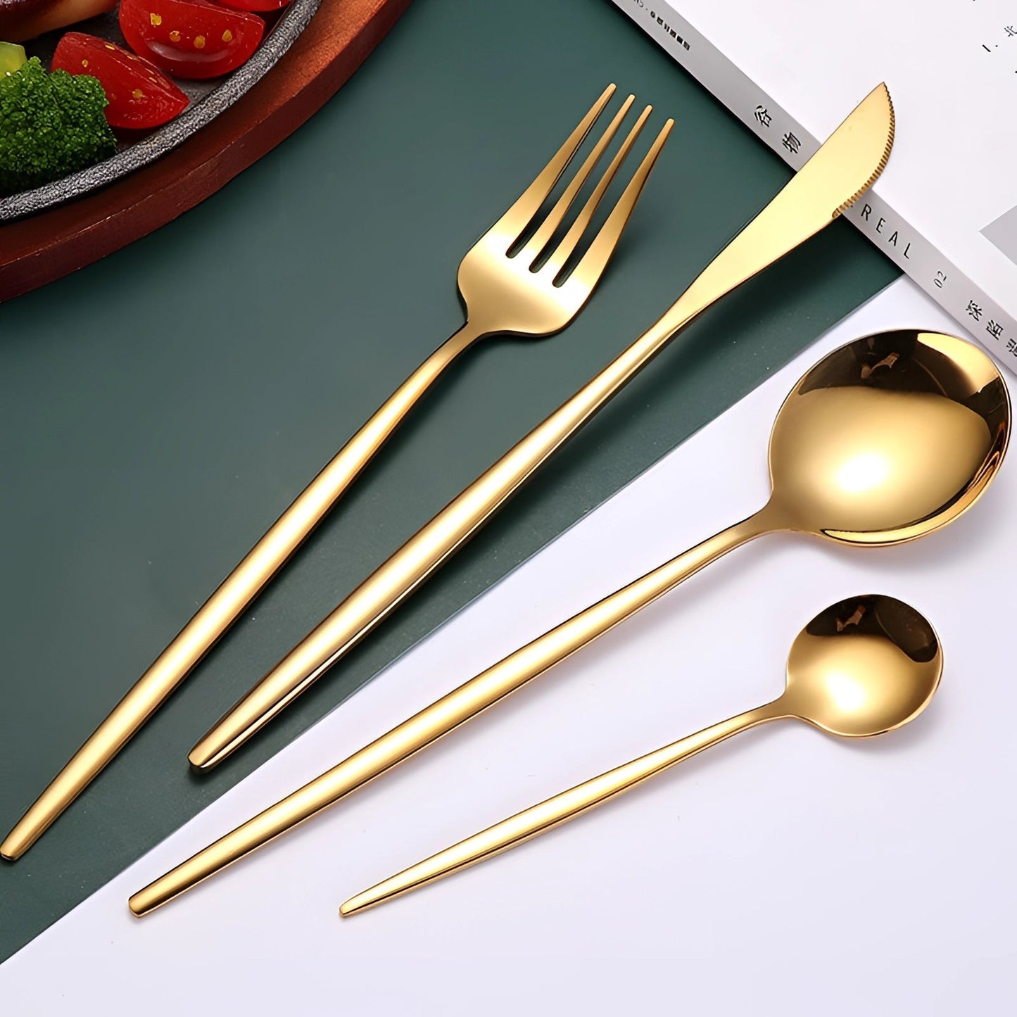 Avelena Gold Besteckset für Stilbewusste: Modernes Design