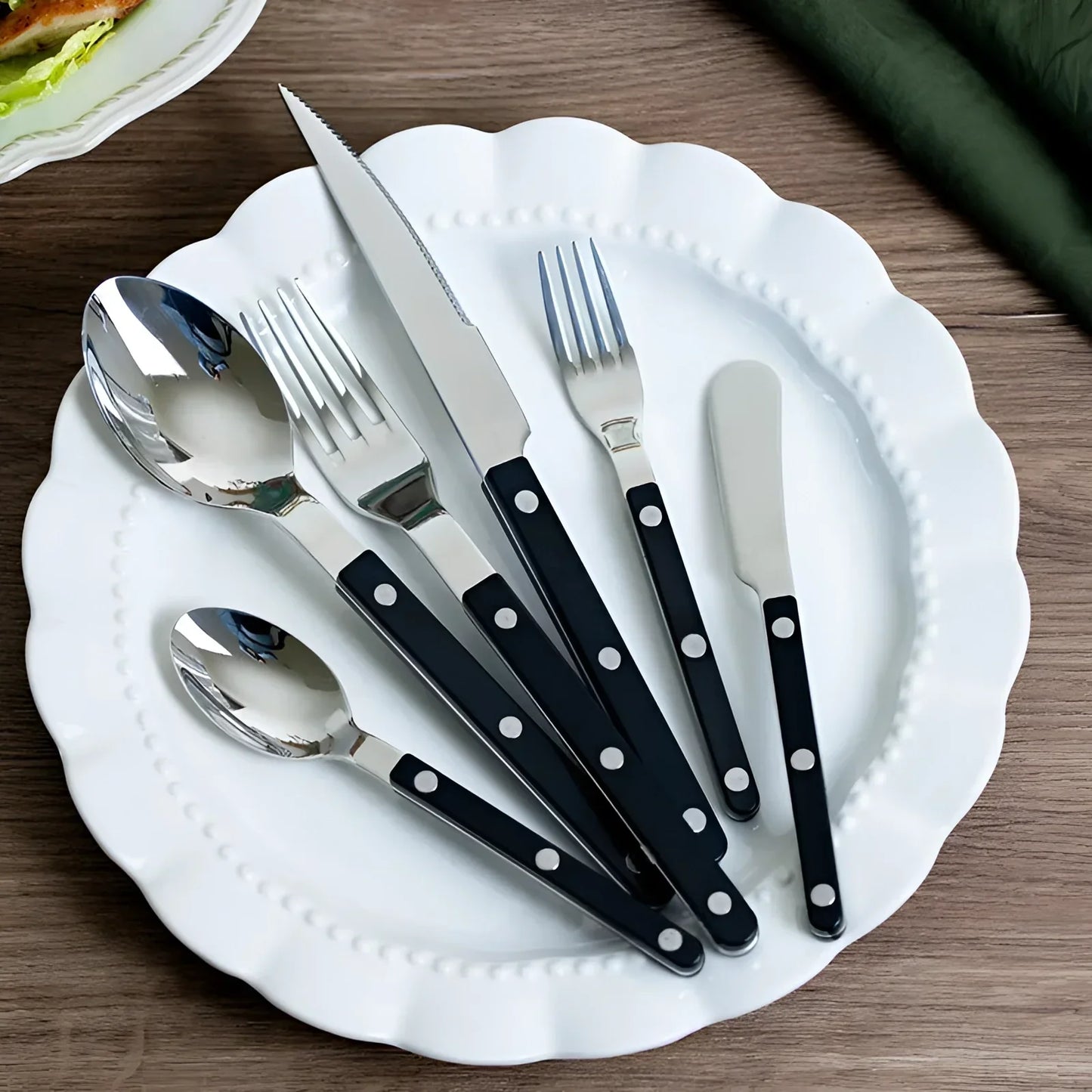 Avelena Luxus-Besteckset mit Perlengriffen für stilvolle Tischdecken