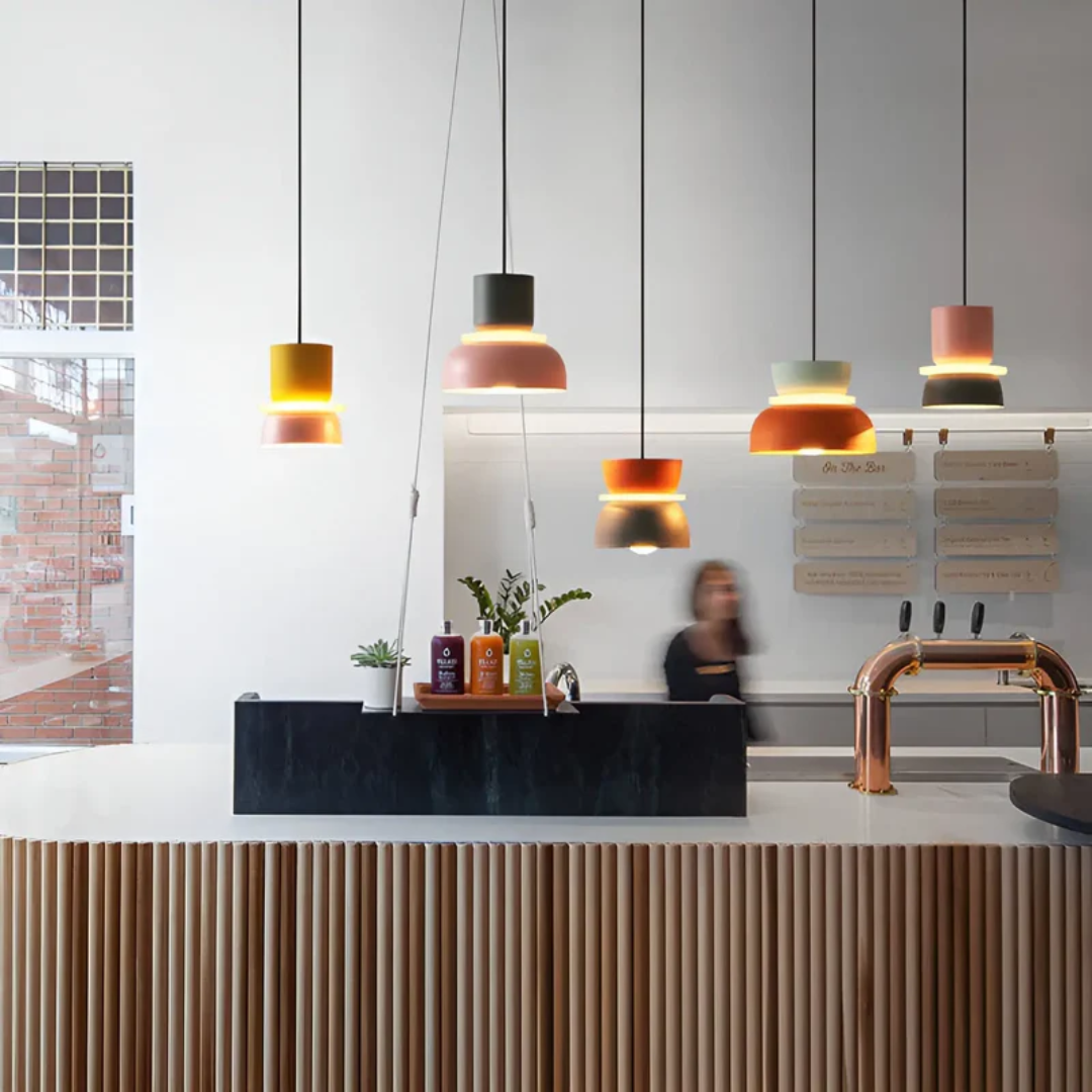 Avelena | VividGlow – Bunte Macaron LED Pendelleuchte | Modern, Stilvoll & Energieeffizient