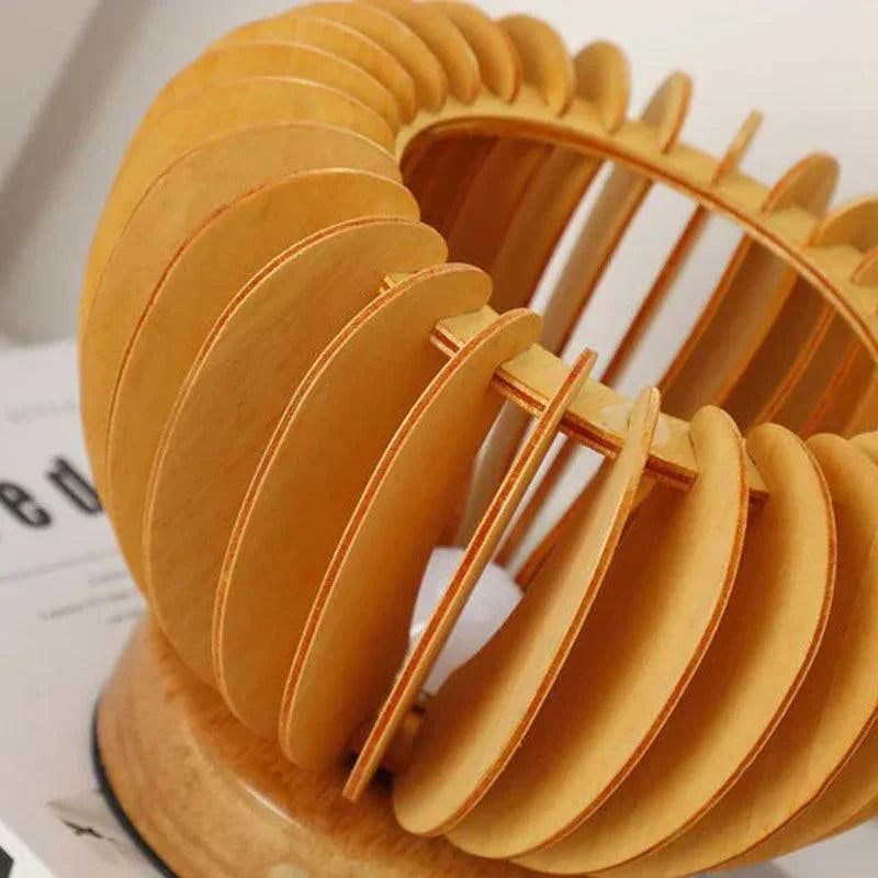 Avelena | WoodFlex - Flexible Holz Tischlampe