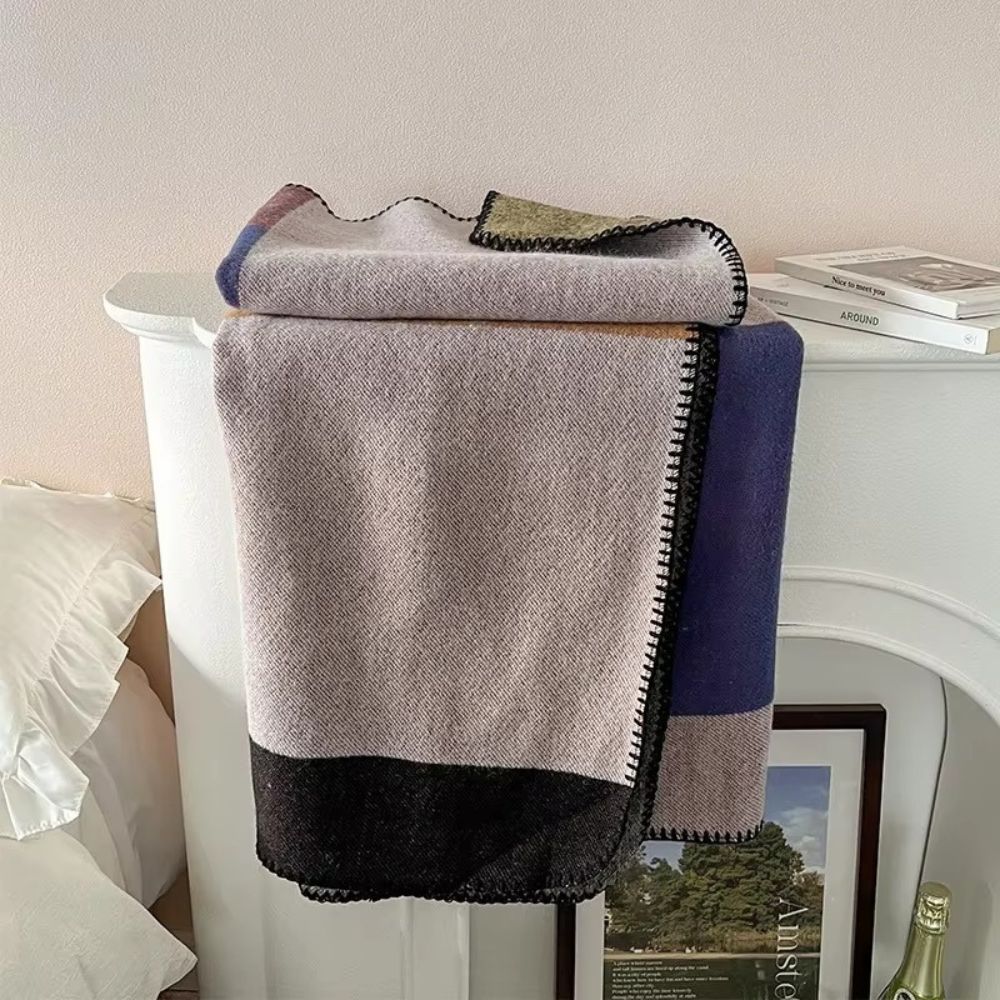 Avelena | Warm gestrickte Farbblock Plaid Decke
