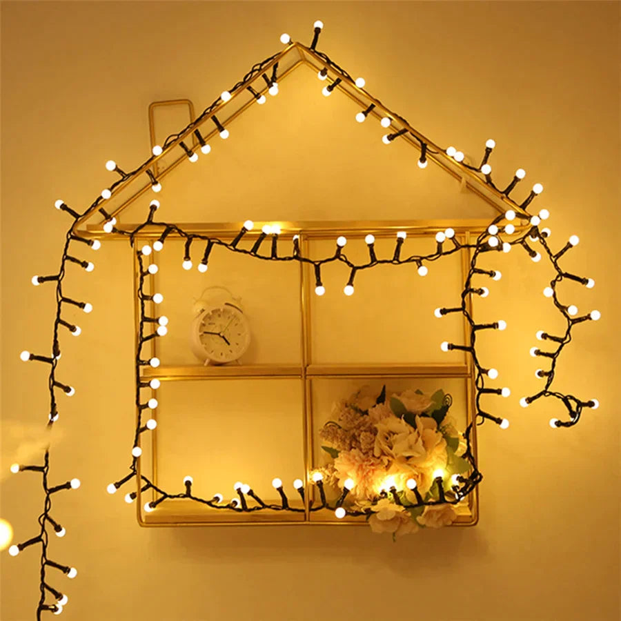 Avelena | TwinkleWave – Wasserdichte LED-Lichterkette für Außen