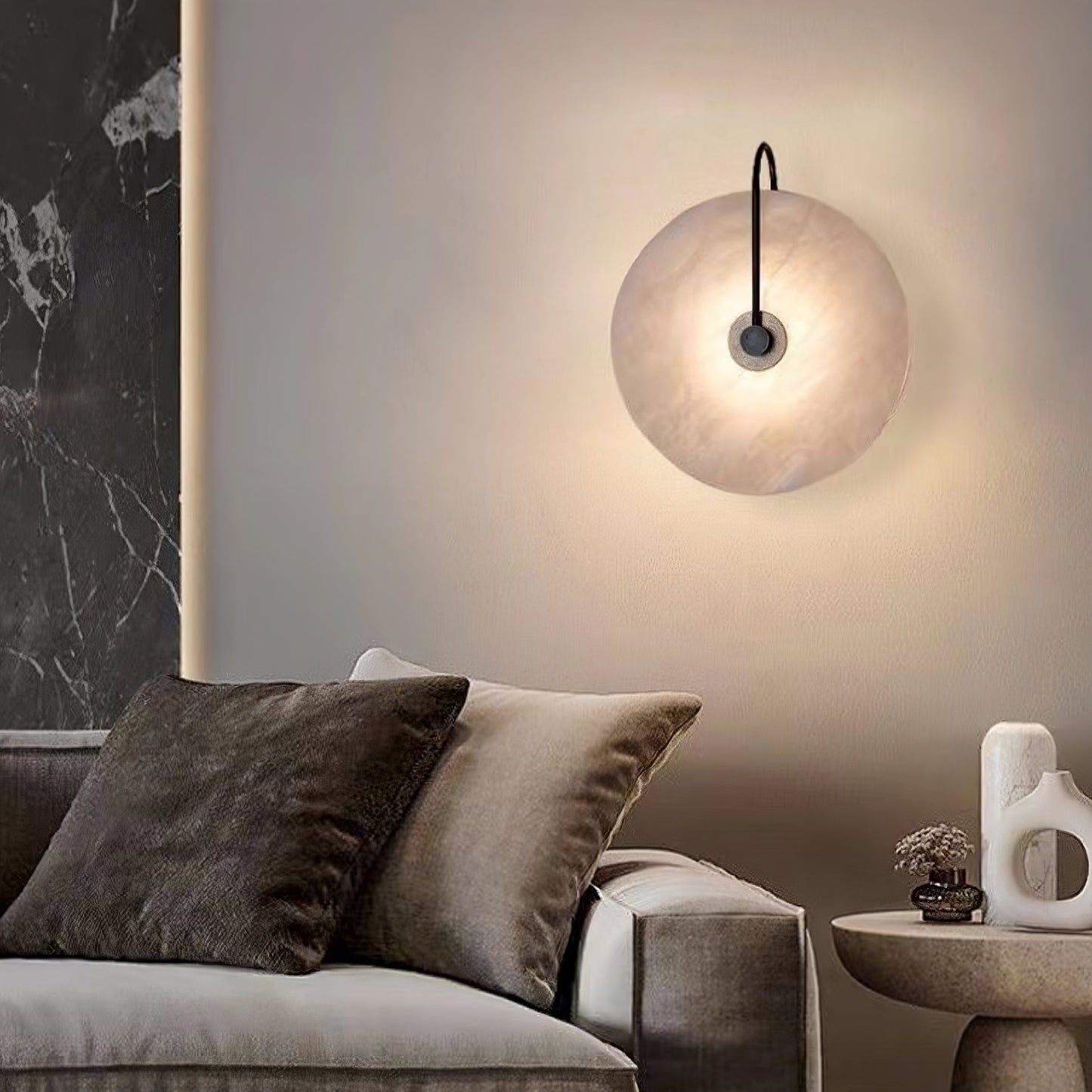 Avelena | Weiße Alabaster-Wandlampe