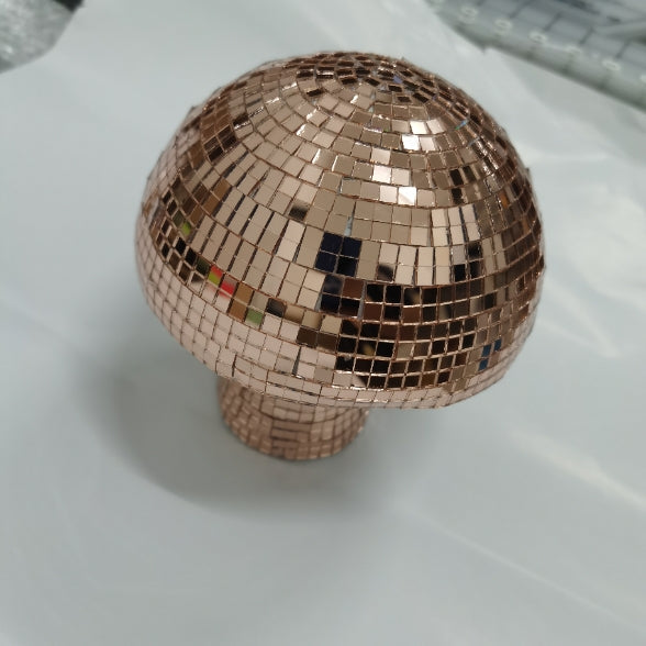 Avelena | Pilz Disco Ball Tischdekoration