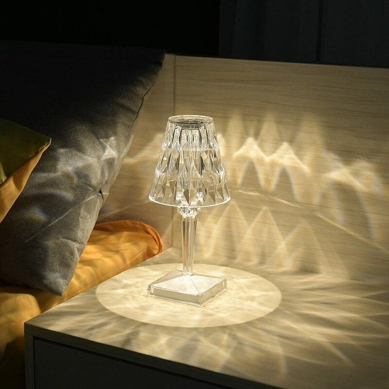 Avelena | Acryl Kristall Tischlampe - LuxeGlow