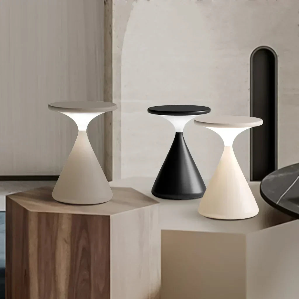 Avelena | Aeron Sanduhr Kabellose LED Tischlampe – Wiederaufladbar, Dimmbar, Modernes Design