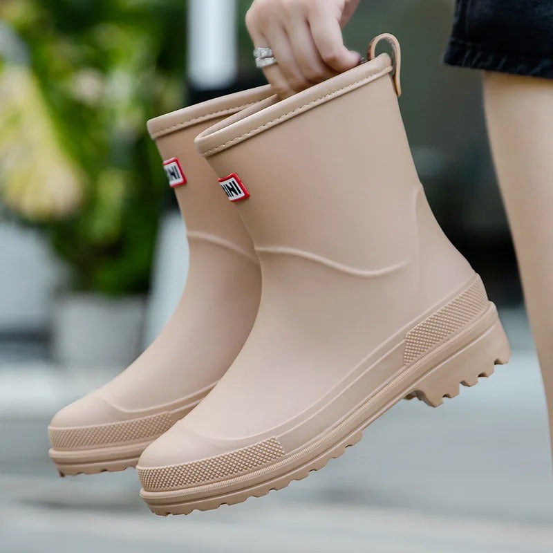 Avelena | AquaStride 2.0 | Stylische wasserdichte Regenstiefel bis zur Mitte der Waden für Damen