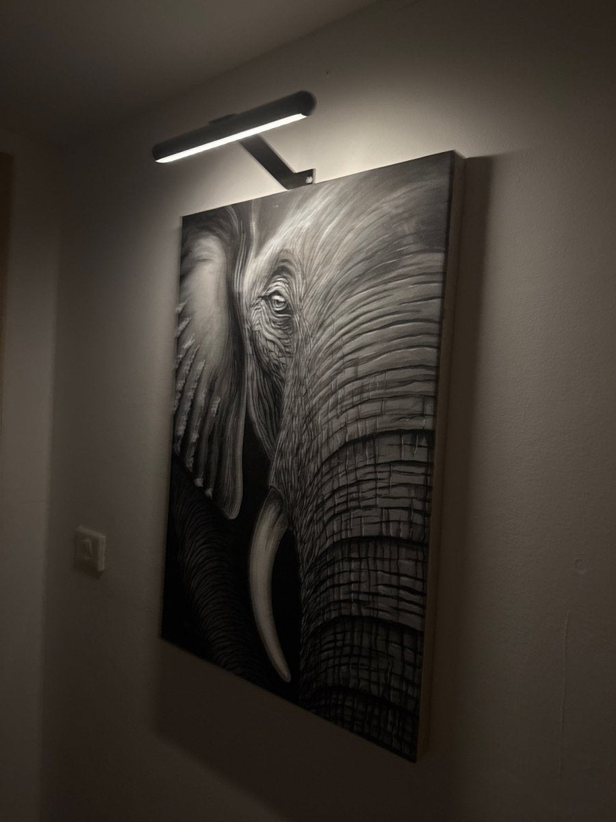 Avelena | ArtGlow LED-Wandlampe – kabellose Beleuchtung für Kunst und Dekoration