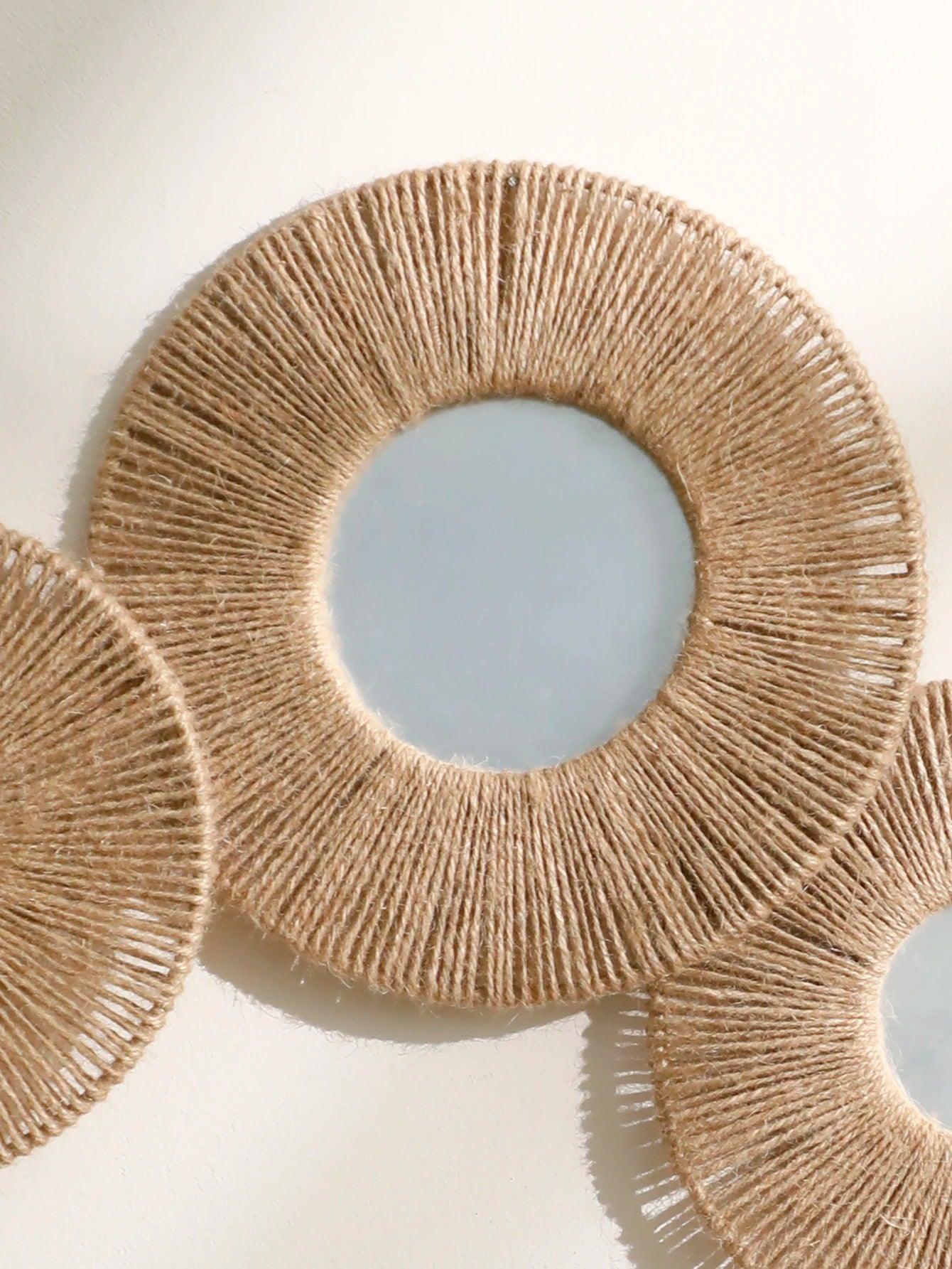 Avelena | Runde dekorative Wandspiegel im Boho-Stil mit gewebtem Hanfseil